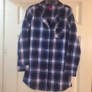 Collared button up shirt